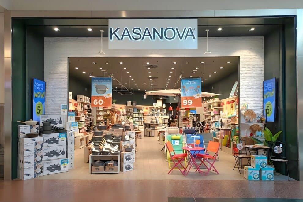 Il punto Vendita KASANOVA nel format proposto sino ad oggi